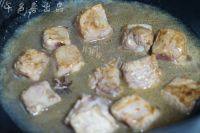 美味干豆角烧排骨做法图解6)