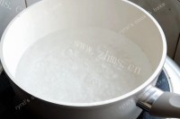 美味的番茄蛋花汤做法图解3)