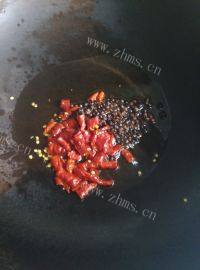 家常菜香辣酸菜肉片做法图解4)