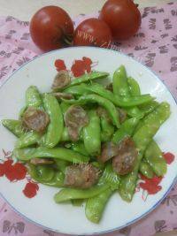 家常菜荷兰豆炒腊肠