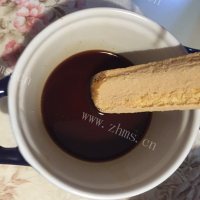 自制提拉米苏做法图解15)
