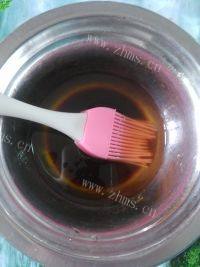 下饭的肉末烤茄子做法图解4)