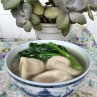 蚕菜水饺汤