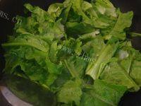家常菜蒜炒油麦菜做法图解4)