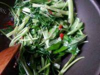家常菜炒空心菜