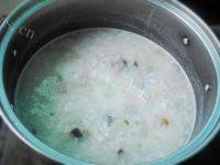 DIY皮蛋瘦肉粥