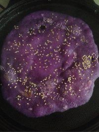可口香酥薄煎饼做法图解7)