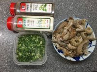美味的椒盐濑尿虾做法图解1)