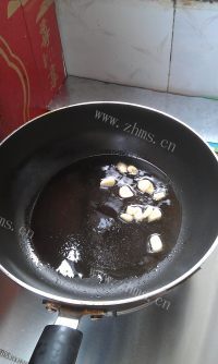 家常菜清炒南瓜藤做法图解5)