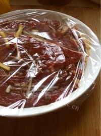 清新的柠香牛排做法图解1)