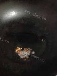 美味的炝拌丕蓝做法图解6)
