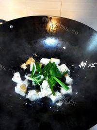 老豆腐炒木耳（首发）做法图解6)