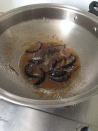 美味的红烧海参做法图解13)