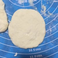 美味的叉烧包做法图解5)