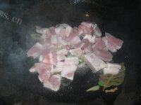 家常菜白菜炖肉做法图解6)