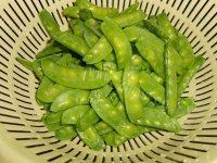 「念念不忘」蒜蓉荷兰豆做法图解1)
