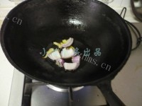 美味的咖喱鸡肉饭做法图解4)