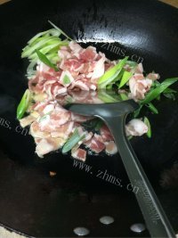 美味的豆角焖面做法图解4)
