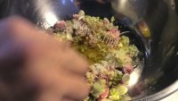 营养丰富的芹菜猪肉饺子做法图解4)