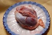 「自制」耙齿萝卜牛腩煲做法图解1)