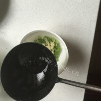 简单的凉拌粉皮做法图解7)