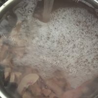 猪腰面线做法图解3)