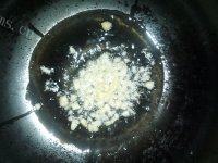 「念念不忘」清炒菠菜做法图解3)