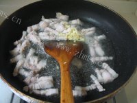 美味的老北京炸酱面做法图解9)