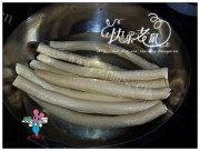 家常菜豆棒烧排骨做法图解1)