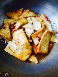 香喷喷的家常豆腐做法图解7)