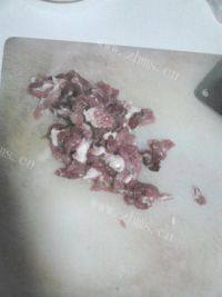 家常菜酸菜肉丝做法图解2)