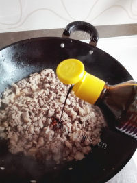 美味卤肉饭做法图解9)