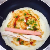 诱人的鸡蛋卷饼做法图解9)