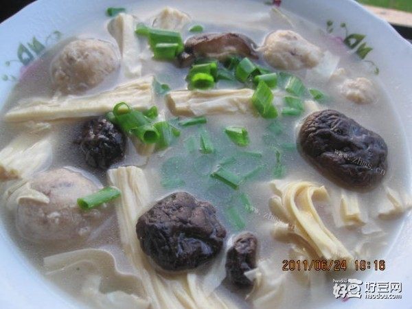 腐竹香菇汤