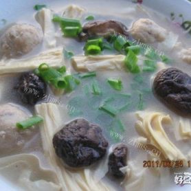 腐竹香菇汤