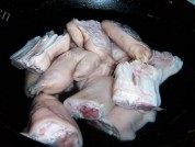 自制黄豆卤猪蹄做法图解2)