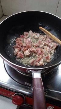 易做的咖喱饭做法图解2)