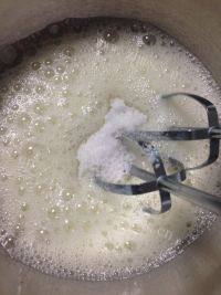 自己做的蔓越莓酸奶蛋糕做法图解4)