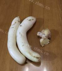 唇齿留香的萝卜鱼汤做法图解1)