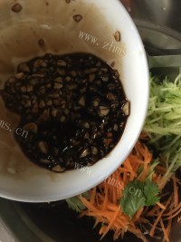 酸爽什锦蕨根粉做法图解12)