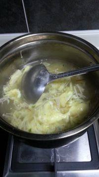 家常鸡茸蘑菇汤