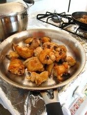 美味辣子鸡翅做法图解3)
