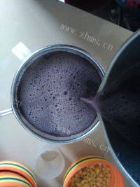美味早餐黑米豆浆做法图解6)