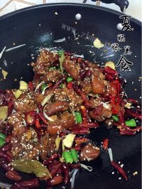 美味的香辣猪蹄