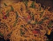 美味的彩色炒面