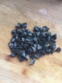 美味的三鲜韭菜盒子做法图解6)