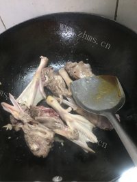 酱焖鸭头鸭掌做法图解6)