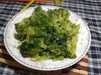 美味可口的素炒西兰花