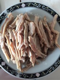 家常菜青椒肚丝做法图解1)