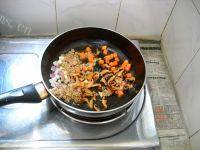 家常菜香菇肉末烧豆腐做法图解9)